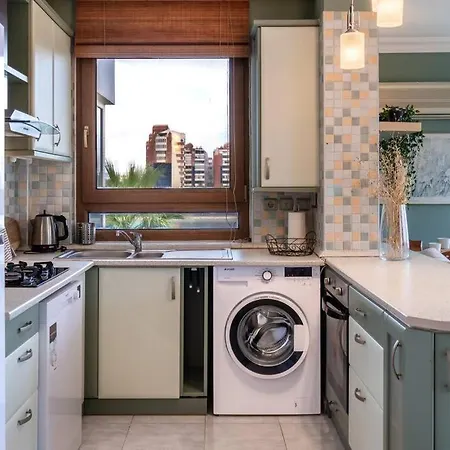 Glamorous Sea View Apt. - Charming Location * Antalya